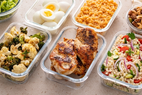 Planejamento de refeições: o segredo para fazer o vale-alimentação durar até o fim do mês